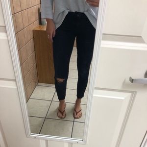 ZARA distressed skinny jeans! Great condition